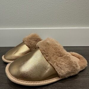 NWT Auden Metallic Gold Faux Fur Mule Slippers size 7/8